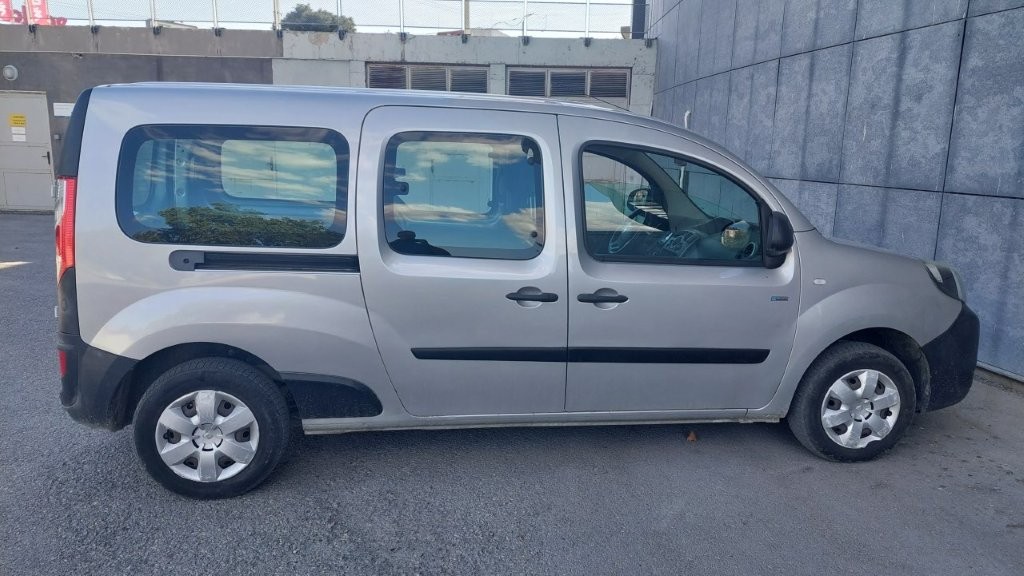 
								Renault Kangoo EV full									